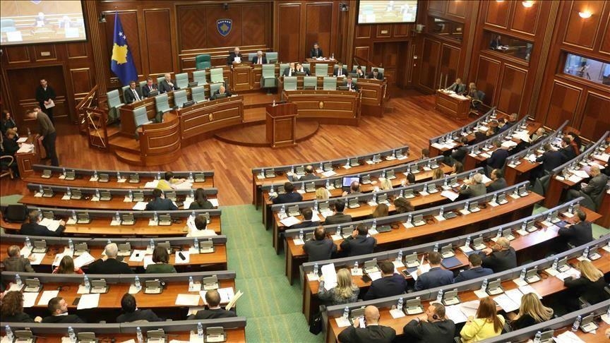 Kuvendi i Kosovës voton në parim projektligjin për rritjen e pagës minimale