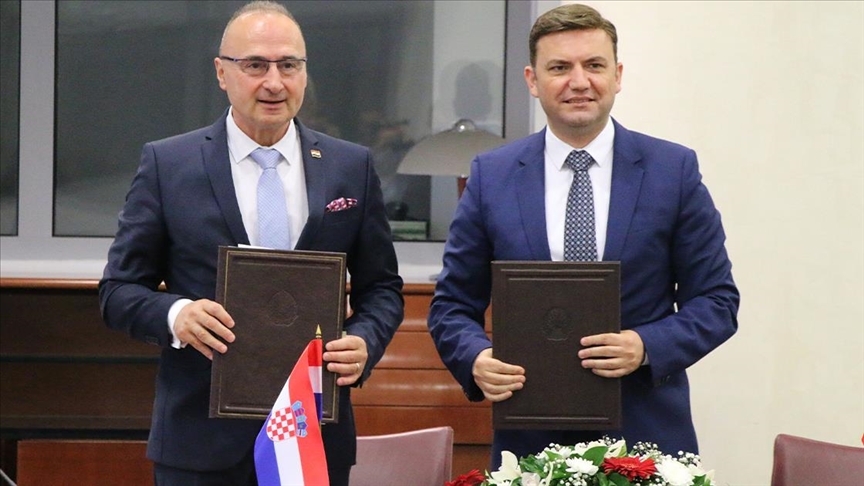 Maqedonia e Veriut dhe Kroacia nënshkruan memorandum në fushën e trajnimit diplomatik