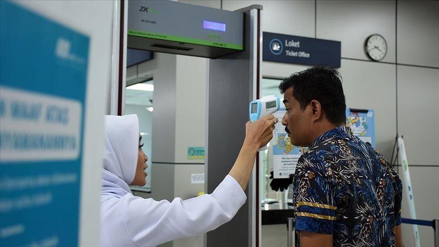 Indonesia laporkan lonjakan Covid-19 sebanyak 1.242 kasus