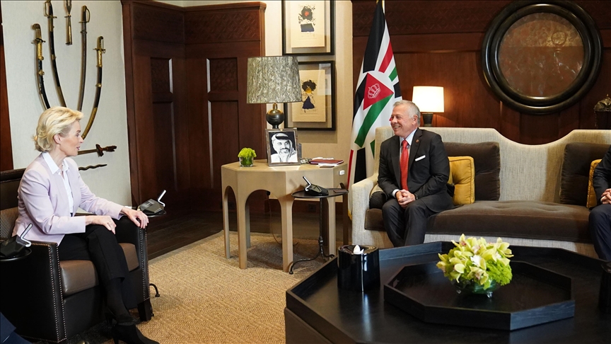 ملك الأردن ورئيسة المفوضية الأوروبية يبحثان المستجدات العالمية