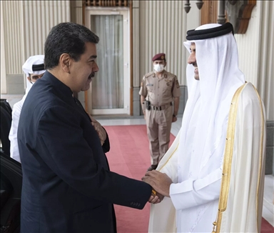 آل ثانی و مادورو در دوحه دیدار کردند