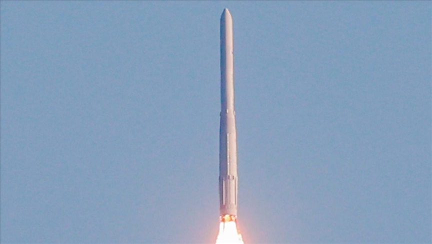 Glitch forces South Korea to halt launch of domestically made space rocket