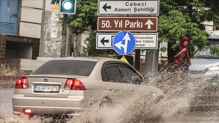 Ankara, Çankırı, Çorum, Bolu, Karabük ve Kastamonu için kuvvetli sağanak uyarısı