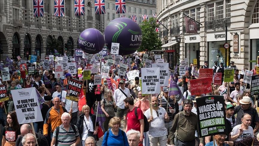 Royaume-Uni: manifestation à Londres contre la vie chère