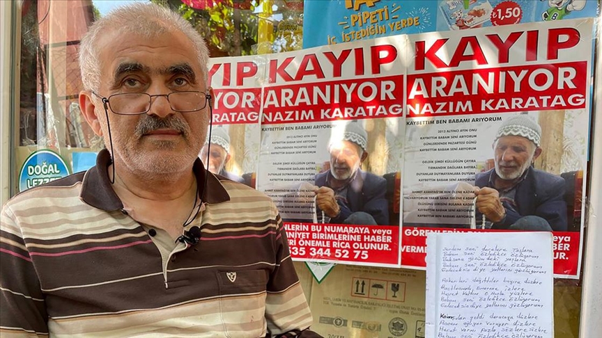 Kaybolan babasını bulmak için İstanbul-Sivas yolunu ilanlarla donattı