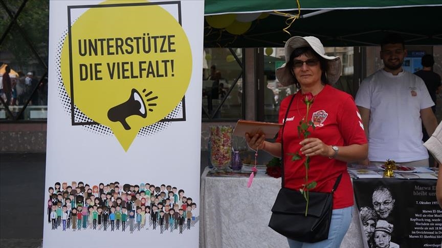 Gjermani, aktivitet për të tërhequr vëmendjen ndaj diskriminimit të grave muslimane