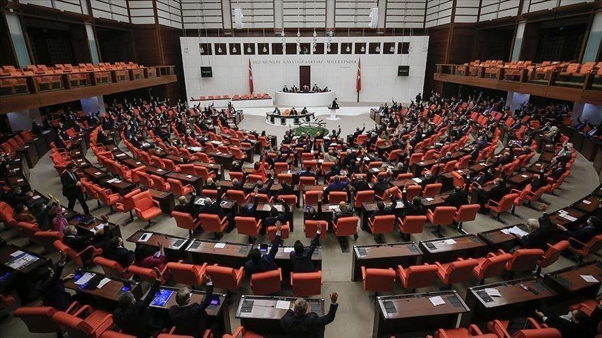 Le Parlement turc prolonge le déploiement de troupes en Libye   