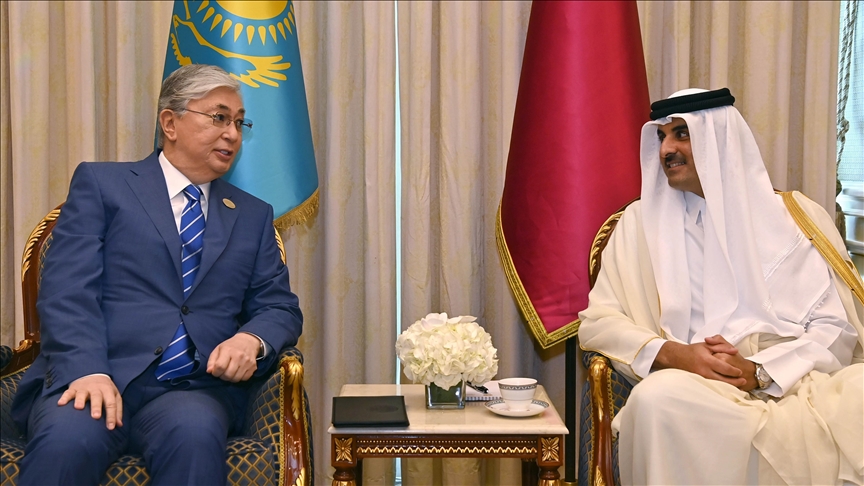 Президент Казахстана встретился с эмиром Катара 