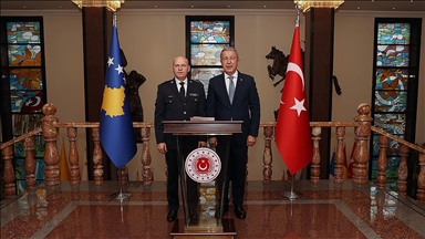 Milli Savunma Bakanı Akar, Kosova Güvenlik Kuvveti Komutanı'nı kabul etti