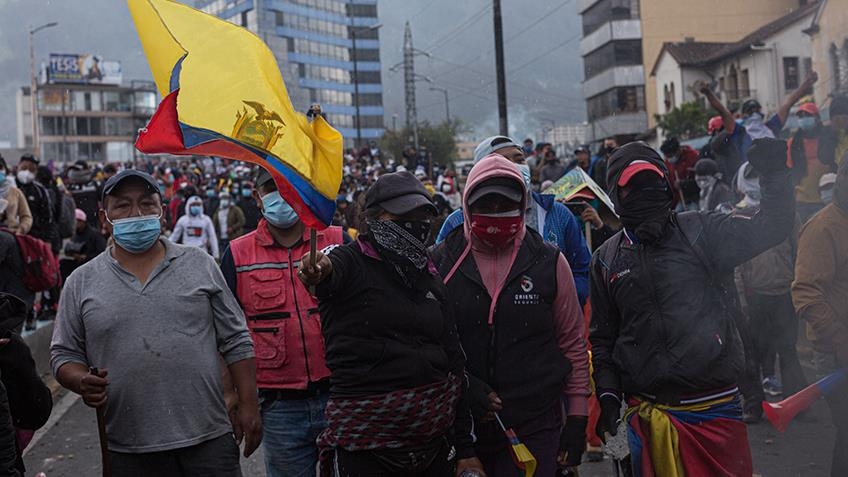 EEUU insta a sus ciudadanos a "reconsiderar viajar" a Ecuador en medio de masivas manifestaciones