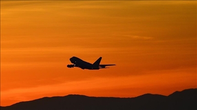 Авион со 7 лица исчезна во Русија