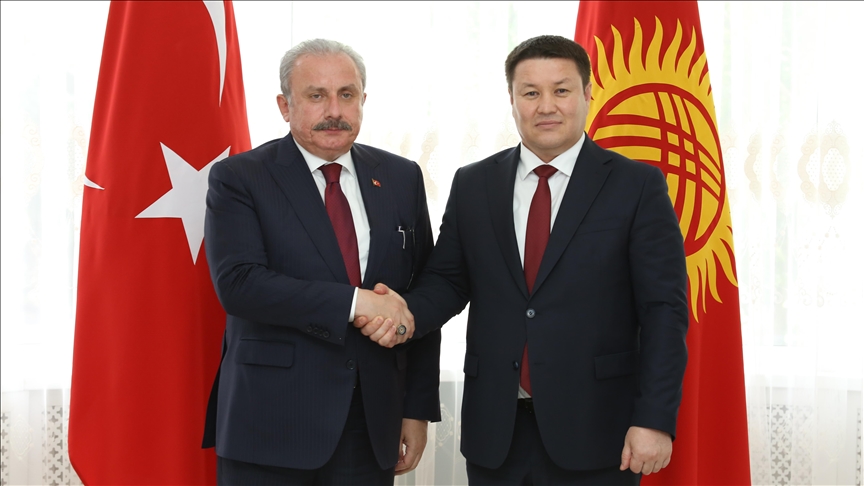 Главы парламентов Турции и Кыргызстана встретились в Бишкеке