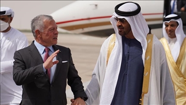 Ben Zayed et le roi de Jordanie discutent des développements régionaux 