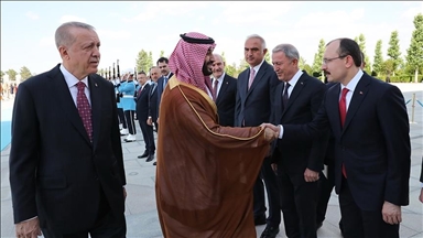 تركيا والسعودية تقرران وضع خارطة طريق لتنمية التجارة