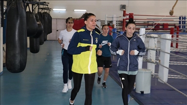 Milli boksörler Akdeniz Oyunları'nda yumruklarını altın madalya için sallayacak