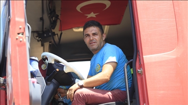 Antalya'da yaptığı telsiz anonsuyla duygulandıran orman işçisi Marmaris'te de görev başında