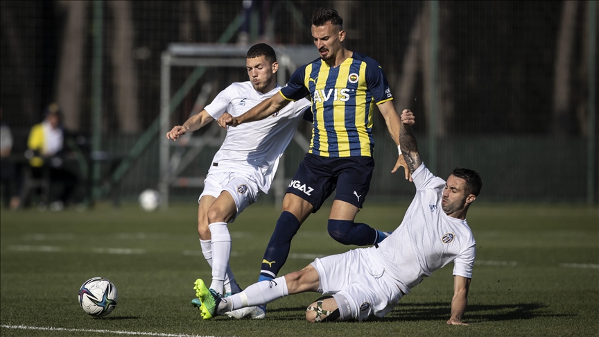 Fenerbahçe, KF Tiran ile yaptığı hazırlık maçını 4-0 kazandı