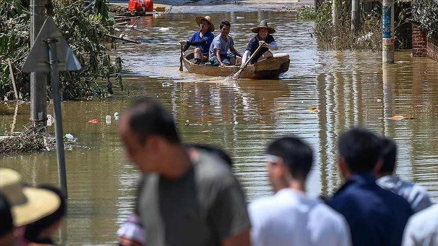 Reshje të dendura në disa rajone të Kinës, evakuohen mbi 40 mijë njerëz