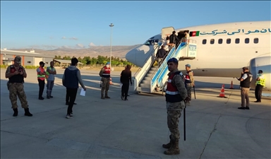استرداد 107 مهاجر غیرقانونی افغان از ترکیه