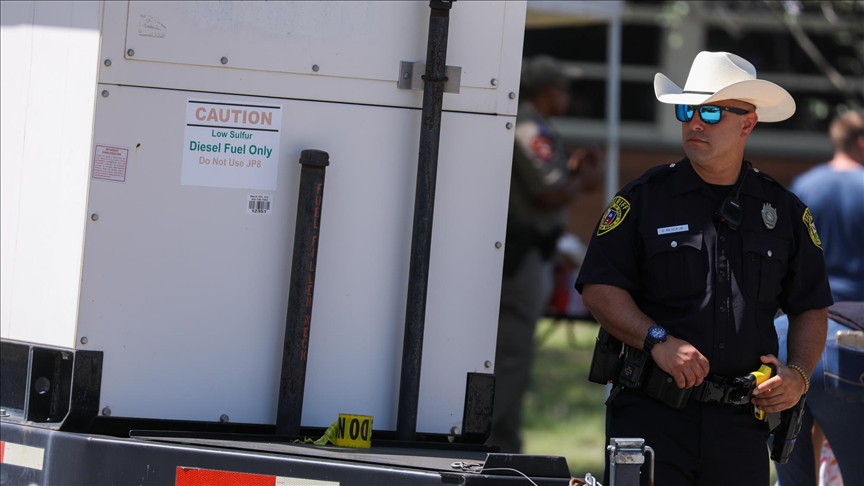 22 Mexicans among 50 migrants found dead in Texas trailer truck: Mexican president