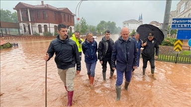 İçişleri Bakanı Soylu, sel afetinin yaşandığı Bartın'da incelemelerde bulundu