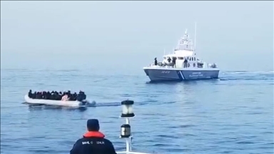 گارد ساحلی ترکیه 44 مهاجر غیرقانونی را از خطر مرگ نجات داد