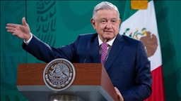 López Obrador confirma que 22 mexicanos están entre los 50 migrantes encontrados muertos en camión de Texas