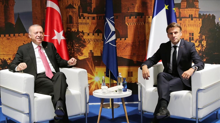 دیدار اردوغان و مکرون در حاشیه اجلاس ناتو