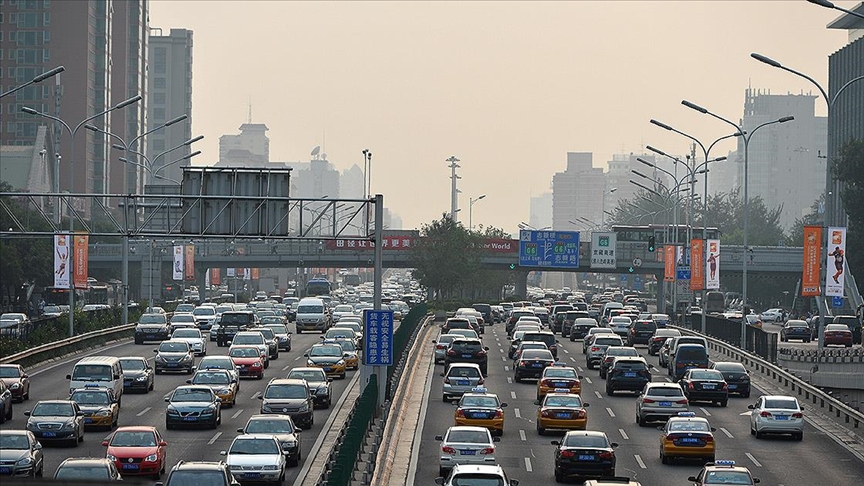Çin'de akaryakıt fiyatları petrolün varil fiyatının 130 doları aşması durumunda sübvanse edilecek