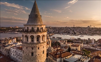 Турпоток в Стамбул достиг максимума последних 33 месяцев