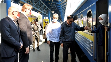 Jokowi tiba di Kyiv, Ukraina untuk bertemu Zelenskyy