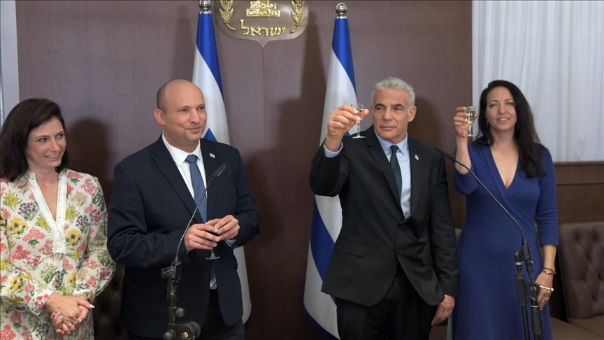 مراسم ضيقة لنقل منصب رئاسة الوزراء في إسرائيل