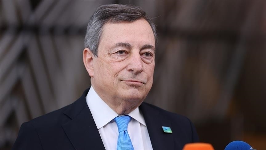 Il primo ministro italiano Draghi lascia in anticipo il vertice della NATO