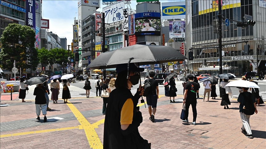 Tokyo sizzles amid record June temperature in 147 years