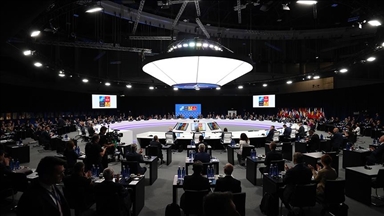 NATO summit ends with session on terrorism, North Africa
