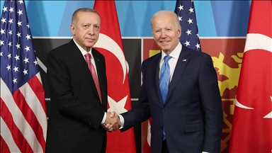 Biden reitera su deseo de mantener “relaciones bilaterales constructivas” con Türkiye 