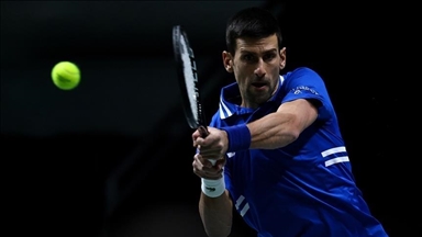 Top-seeded Djokovic cruises into 4th round of Wimbledon