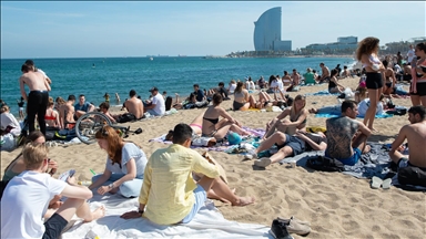 Španija: Barselona zabranjuje pušenje na plažama