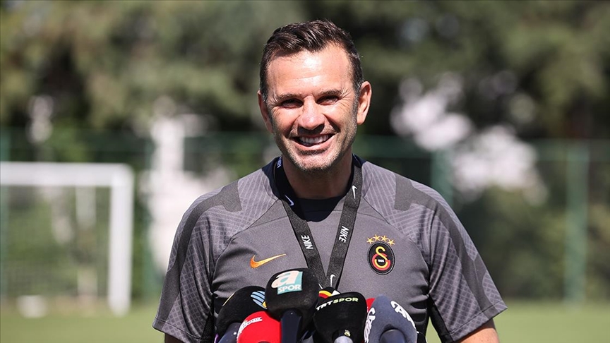 Galatasaray Teknik Direktörü Okan Buruk: Transfer 7 Eylül'e kadar devam ediyor, bu sürenin sonuna kadar beklemeyeceğiz