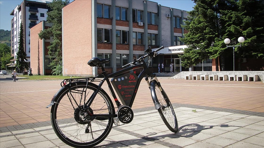 BiH: Studenti Mašinskog fakulteta u Banjaluci napravili električni bicikl