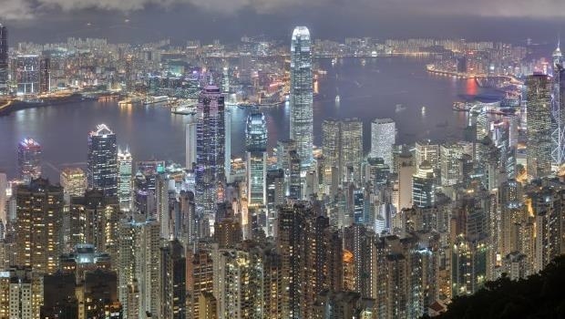 Au moins 20 personnes disparues après le naufrage d'un navire au large de Hong Kong 