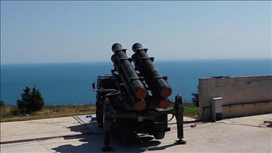تركيا.. تجربة ناجحة لإطلاق صاروخ "أطمجه" من منظومة متنقلة
