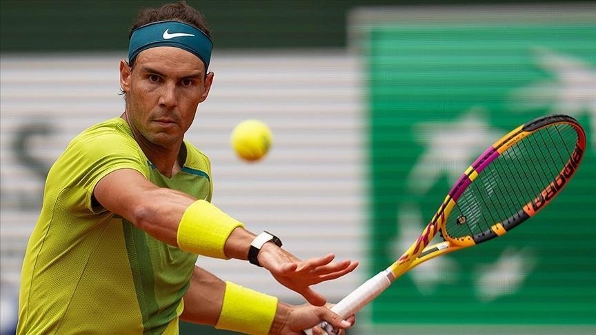 Nadal into 4th round at Wimbledon; Tsitsipas eliminated