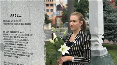 Genocid u Srebrenici širom Turkiye biće obilježen cvjetovima ljiljana