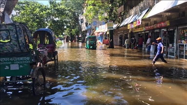 Bangladesh, rritet mbi 100 numri i viktimave si pasojë e përmbytjeve