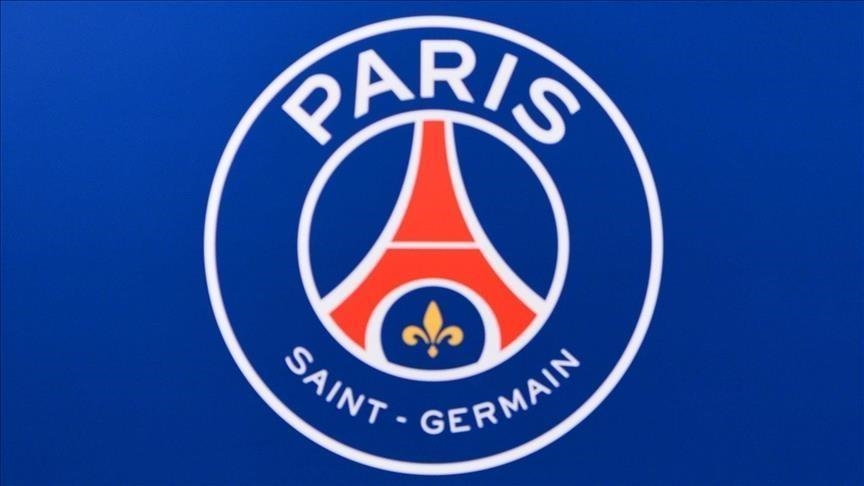 Paris SaintGermain sack manager Pochettino after 18 months