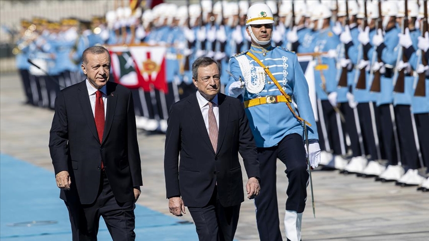 Presidenti Erdoğan pret me ceremoni zyrtare kryeministrin italian Draghi