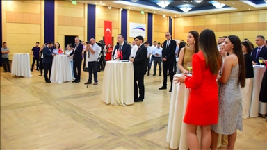 Shqipëri, YTB organizon takim me studentët shqiptarë të diplomuar në Türkiye