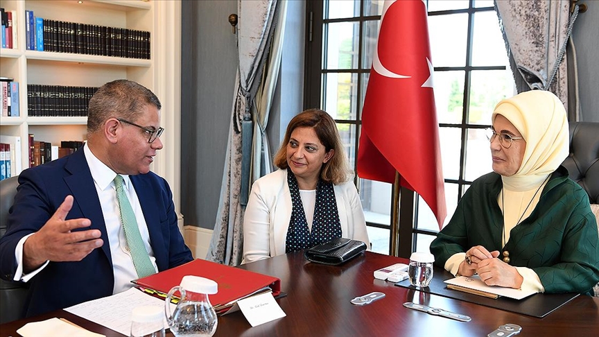 COP26 Başkanı Sharma'dan Emine Erdoğan'a teşekkür ziyareti