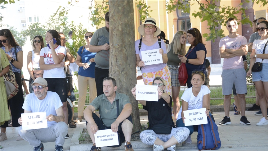 Protesti u Mostaru: Građani iskazali nezadovoljstvo zbog vala poskupljenja u BiH